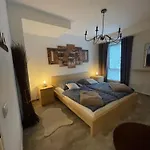 Köln Apartment I